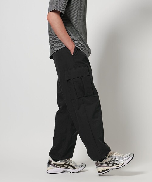 UNITED ARROWS（ユナイテッドアローズ）の「DotAir ドットエア カーゴ イージーパンツ -吸水速乾 ストレッチ-（カーゴパンツ・メンズ・ブラック/ダークグレー・M/XL/S/L）」の7枚目の写真