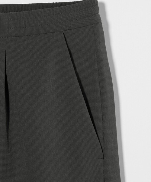 UNITED ARROWS（ユナイテッドアローズ）の「DotAir ドットエア カーゴ イージーパンツ -吸水速乾 ストレッチ-（カーゴパンツ・メンズ・ブラック/ダークグレー・M/XL/S/L）」の16枚目の写真