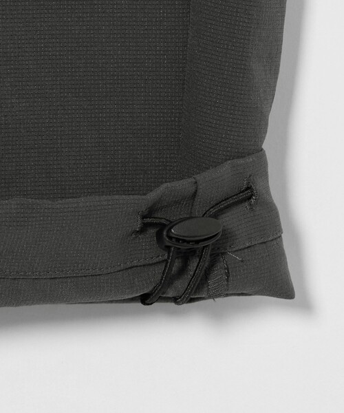 UNITED ARROWS（ユナイテッドアローズ）の「DotAir ドットエア カーゴ イージーパンツ -吸水速乾 ストレッチ-（カーゴパンツ・メンズ・ブラック/ダークグレー・M/XL/S/L）」の20枚目の写真