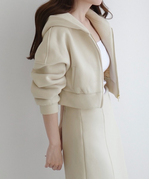 Louere（ルエレ）の「裏起毛スウェットショートパーカー+スリットマーメイドスカートSET[高身長サイズMT/低身長サイズS有り]（セットアップ・レディース・アイボリー/ブラック/杢グレー/ネイビー/チャコール・MEDIUM/SMALL/X-LARGE/LARGE/MT）」の11枚目の写真