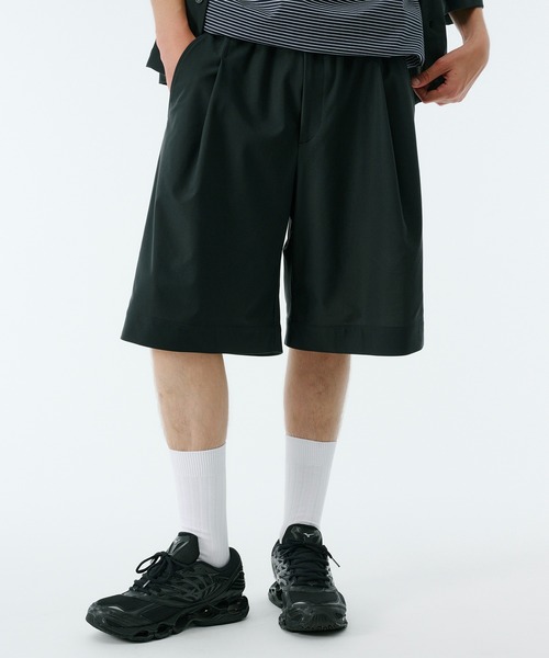 PUBLIC TOKYO(パブリックトウキョウ)の「〈セットアップ対応〉接触冷感 | Air tool イージーショーツ(その他パンツ・メンズ・ブラック/ダークグレー・1/2)」の14枚目の写真