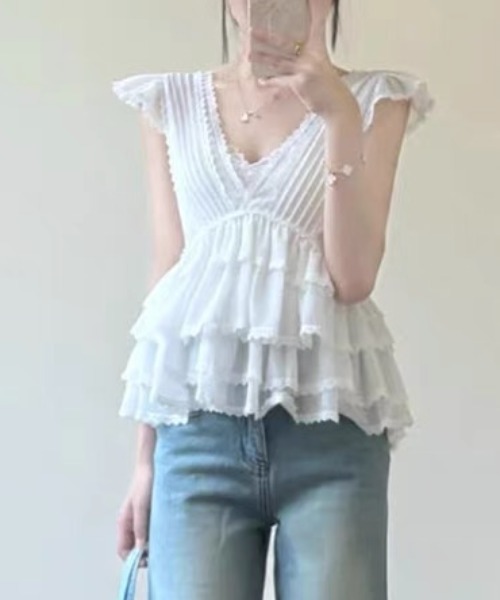 gossip!ロサンゼルス(ゴシップロサンゼルス)の「ロマンティックシアーVネックブラウス(シャツ/ブラウス・レディース・ホワイト/グレー/ブラック・FREE)」の5枚目の写真