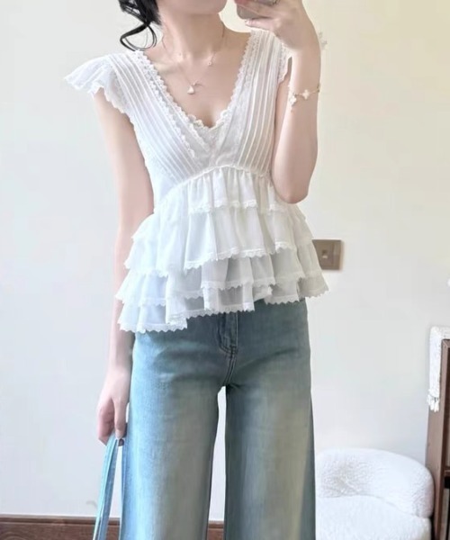 gossip!ロサンゼルス(ゴシップロサンゼルス)の「ロマンティックシアーVネックブラウス(シャツ/ブラウス・レディース・ホワイト/グレー/ブラック・FREE)」の6枚目の写真