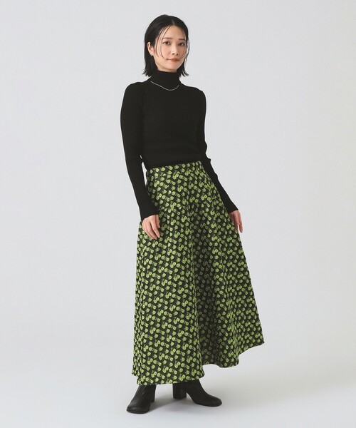Ray BEAMS（レイビームス）の「フラワー ジャカード フレア スカート（スカート・レディース・ブラック/グリーン系その他2・1/0）」の7枚目の写真