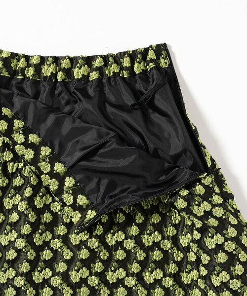 Ray BEAMS（レイビームス）の「フラワー ジャカード フレア スカート（スカート・レディース・ブラック/グリーン系その他2・1/0）」の21枚目の写真