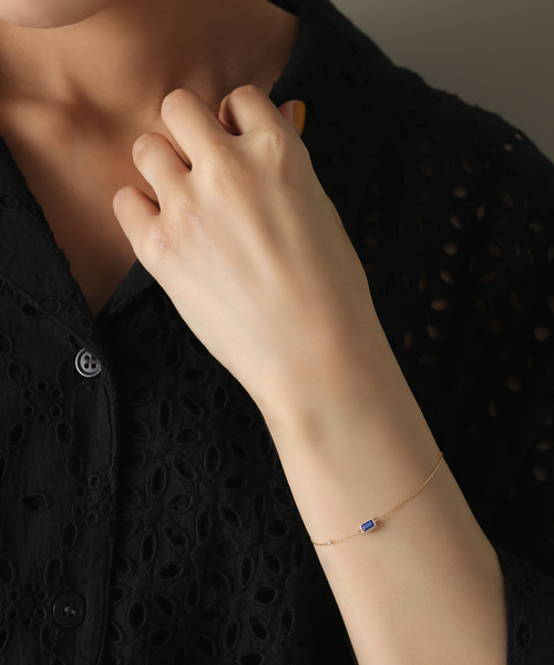 Lilas(リラ)の「《WEB限定》ラピスラズリ*ダイヤブレスレット K10(ブレスレット・レディース・ゴールド・FREE)」の1枚目の写真