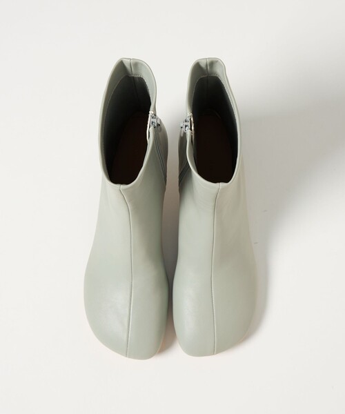 EMMEL REFINES（エメルリファインズ）の「＜EMMEL REFINES＞EM ソフト アンクル ブーツ（パンプス・レディース・ダークブラウン/ライトブルー/ブラック・22.5cm/23.5cm/24.5cm）」の17枚目の写真