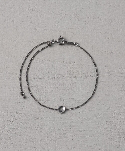 and cloud（アンドクラウド）の「Nocturnal Phases Bracelet（ブレスレット・レディース・シルバー/ブラック/イエローゴールド・FREE）」の2枚目の写真