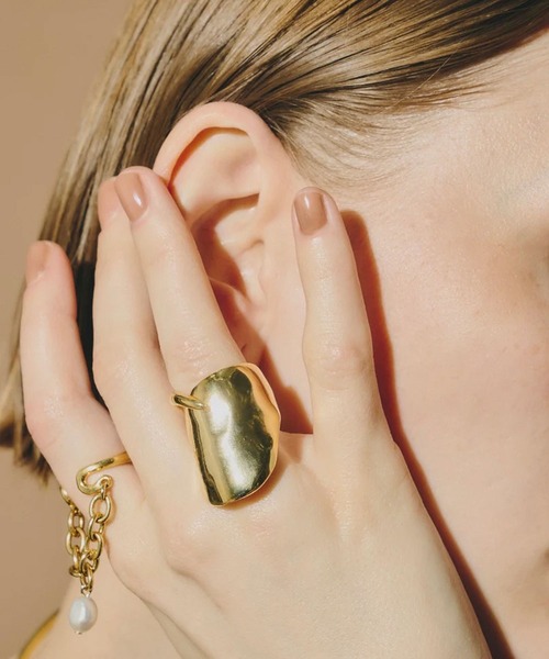 loni（ロニ）の「(loni)Benjamin asymmetry ring（リング・レディース・シルバー/ゴールド・13）」の18枚目の写真