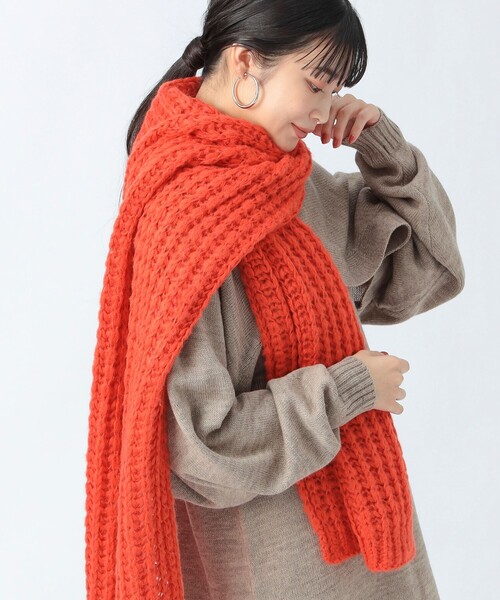BEAMS HEART(ビームスハート)の「ボリューム編み ストール(マフラー・レディース・オレンジ/ホワイト系その他5・ONE SIZE)」の6枚目の写真