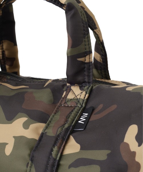 AVIREX(アヴィレックス)の「《直営店限定》POCKET MINI DUFFLE BAG/ポケットミニダッフルバッグ(ボストンバッグ・レディース・カモフラージュ/ブラック/グレー・F)」の17枚目の写真