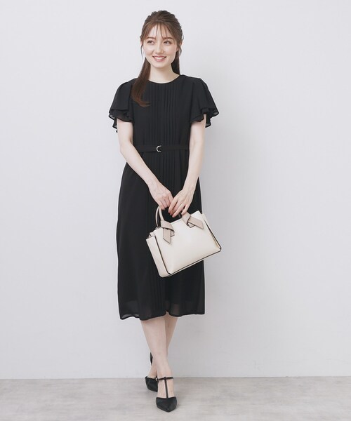 index（インデックス）の「フロントタックIラインワンピース【洗濯機洗い可/防シワ】（ワンピース・レディース・ナチュラル/ブラック/ライトブルー・36/38/40）」の16枚目の写真