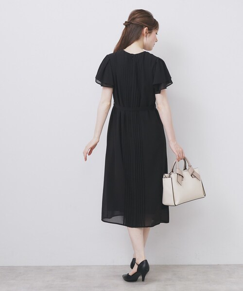 index（インデックス）の「フロントタックIラインワンピース【洗濯機洗い可/防シワ】（ワンピース・レディース・ナチュラル/ブラック/ライトブルー・36/38/40）」の17枚目の写真