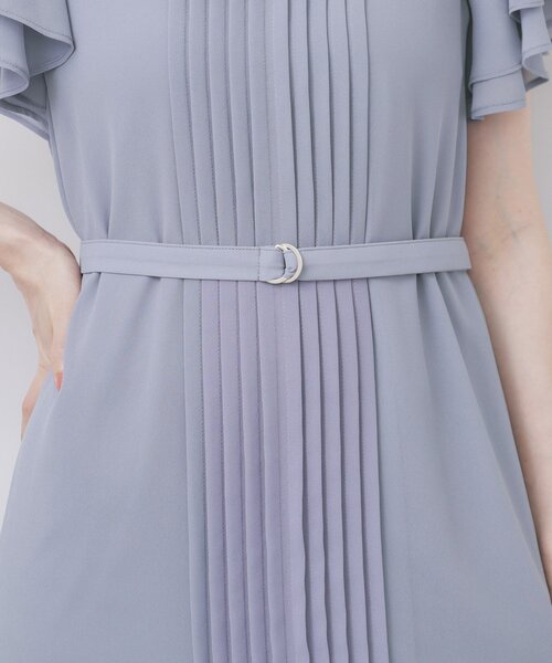 index（インデックス）の「フロントタックIラインワンピース【洗濯機洗い可/防シワ】（ワンピース・レディース・ナチュラル/ブラック/ライトブルー・36/38/40）」の6枚目の写真