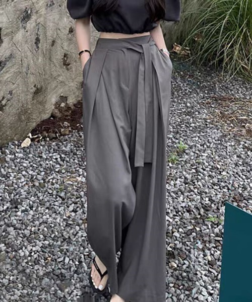 SHEPP(シープ)の「ウエストリボンデザイン タックワイドスラックス(スラックス・レディース・ブラック/グレー/ピンク/ブラウン/グリーン・L/M/S)」の2枚目の写真