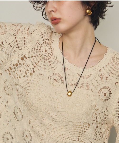 Trish（トリッシュ）の「ティアドロップモチーフ付きコードチョーカーネックレス（ネックレス・レディース・シルバー/ゴールド・FREE）」の9枚目の写真