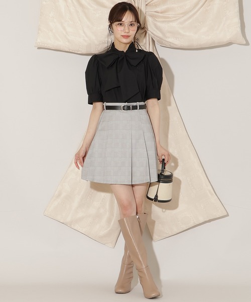 WILLSELECTION（ウィルセレクション）の「モノグラム刺しゅうリボンタイブラウス（シャツ/ブラウス・レディース・ブラック/オフホワイト・FREE）」の19枚目の写真