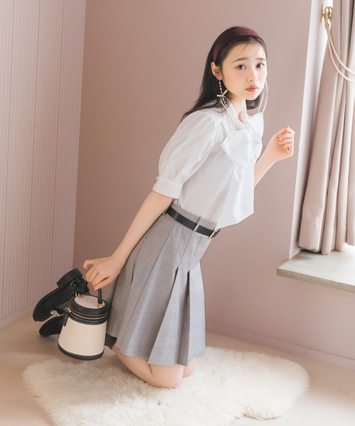 WILLSELECTION（ウィルセレクション）の「モノグラム刺しゅうリボンタイブラウス（シャツ/ブラウス・レディース・ブラック/オフホワイト・FREE）」の3枚目の写真