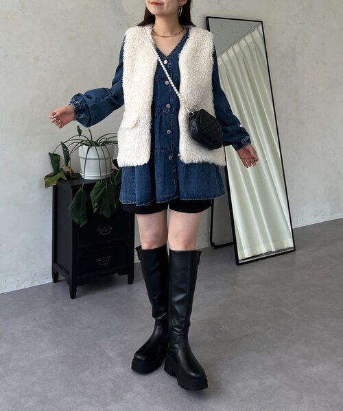 prose verse（プロズヴェール）の「フロントジップカーリーファーベスト（ベスト・レディース・アイボリー・LARGE/MEDIUM）」の13枚目の写真