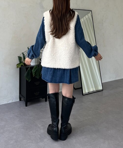 prose verse（プロズヴェール）の「フロントジップカーリーファーベスト（ベスト・レディース・アイボリー・LARGE/MEDIUM）」の9枚目の写真