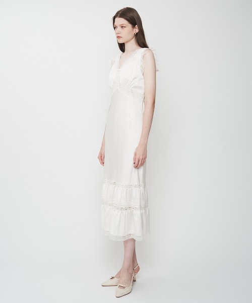 ME COUTURE（ミークチュール）の「サテンシフォンレースMIXドレス（ワンピース・レディース・ライトブルー/ベビーピンク/オフホワイト・00/FREE）」の17枚目の写真