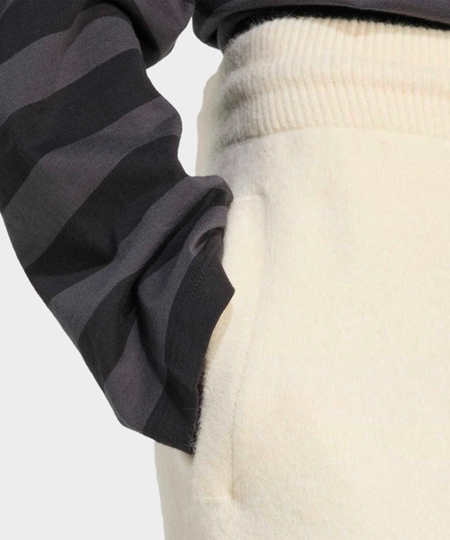 adidas（アディダス）の「アディダス オリジナルス アスレチック デプト ニットパンツ / シャギーニット / アディダスオリジナルス adidas Originals（その他パンツ・レディース・グレー/ブラウン/ホワイト・SMALL/X-SMALL/XX-LARGE/LARGE/MEDIUM/X-LARGE）」の6枚目の写真