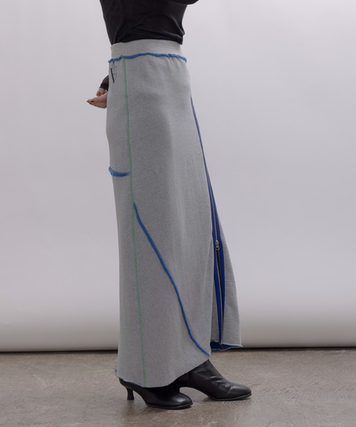 Eimee Law（エイミーロウ）の「配色ボアスウェット バックテキストジップスカート（スカート・レディース・ライトグレー/オートミール/ネイビー・FREE）」の11枚目の写真