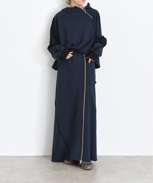 セール】配色ボアスウェット バックテキストジップスカート（スカート