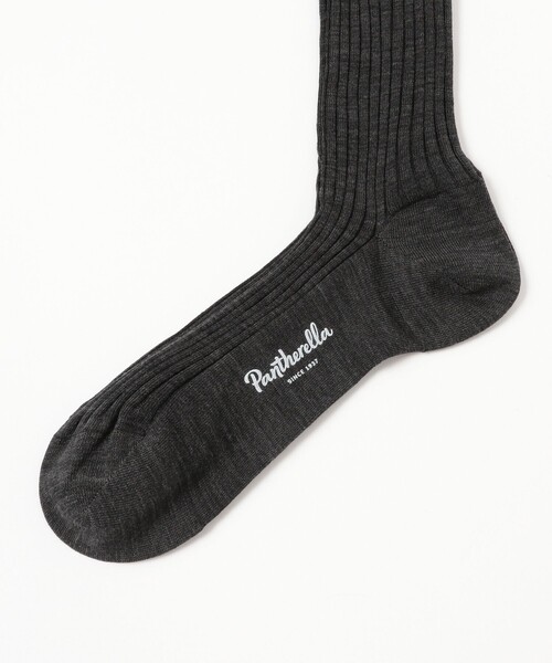 BEAMS F（ビームスエフ）の「Pantherella / ウールナイロン 5x3 リブソックス（ソックス/靴下・メンズ・チャコールグレー/ネイビー/ダークブラウン/ブラック・SMALL/MEDIUM）」の6枚目の写真