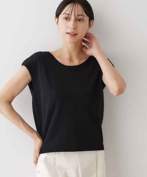 Dessin(デッサン)の「【2点セット/3WAY/洗える】ノースリーブインナー付きVネックショート丈ニット(ニット/セーター・レディース・ネイビー/ボルドー/ナチュラル・02)」の21枚目の写真