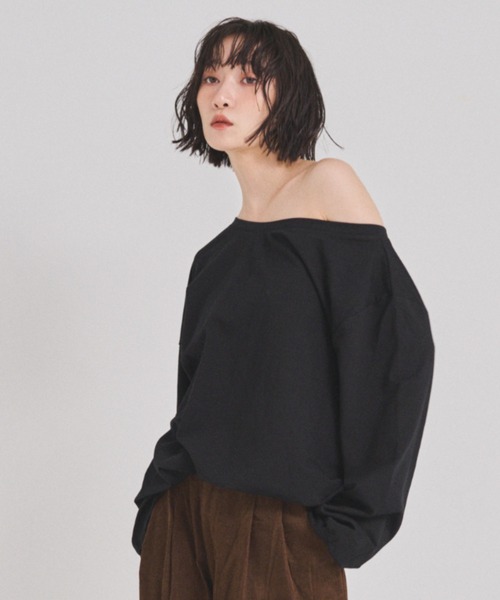 FMiBL(ファミル)の「カットオフショルトップス(Tシャツ/カットソー・レディース・ブラック/ホワイト/グレー・FREE)」の13枚目の写真