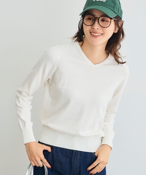 CROSS FUNCTION（クロスファンクション）の「《洗える》綿100％Vネックベーシックニット【CROSS FUNCTION/クロスファンクション】（ニット/セーター・レディース・チャコールグレー/ブラック/ブラウン/オフホワイト/カーキ/サックスブルー/ピンク/杢グレー・LL/M/L）」の2枚目の写真