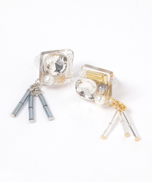 GLOBAL WORK(グローバルワーク)の「スクエアビジューピアス/MADE IN JAPAN/599555(ピアス(両耳用)・レディース・ゴールド/シルバー・FREE)」の3枚目の写真