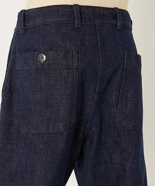 BLUE BLUE(ブルーブルー)の「JAPAN DORAKU テンネンホンアイ セルビッチデニムワークトラウザーズ(スラックス・メンズ・インディゴブルー・M/L)」の6枚目の写真