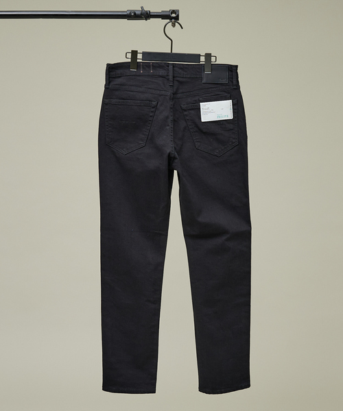 YANUK（ヤヌーク）の「【YANUK/ヤヌーク】PHILIP2 / スリムフィット テーパード デニム（デニムパンツ・メンズ・ブラック・32/29/30/31）」の10枚目の写真