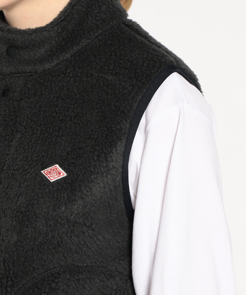 DANTON(ダントン)の「WOMEN'S DOUBLE FACE BOA STAND COLLAR VEST(ベスト・レディース・マスタード/チャコール/ベージュ/ブルー/ブラック/オフホワイト・M/S)」の8枚目の写真