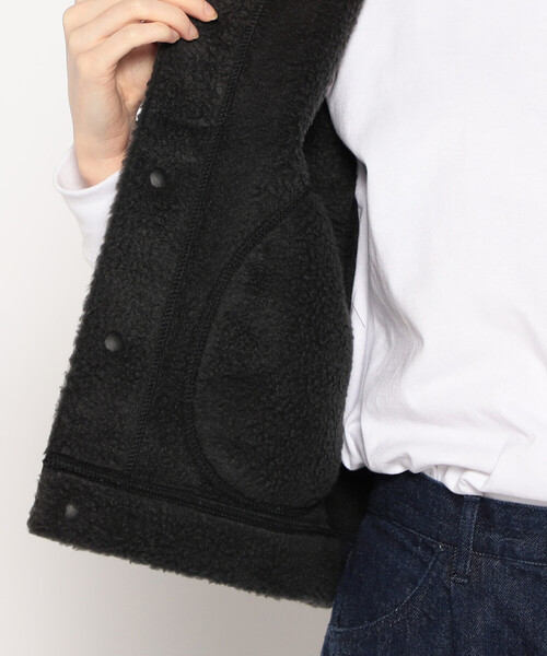 DANTON(ダントン)の「WOMEN'S DOUBLE FACE BOA STAND COLLAR VEST(ベスト・レディース・マスタード/チャコール/ベージュ/ブルー/ブラック/オフホワイト・M/S)」の14枚目の写真