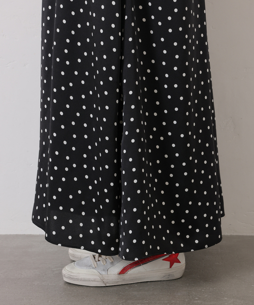 JOURNAL STANDARD LUXE（ジャーナルスタンダード　ラックス）の「ドット プルオーバーワンピース（ワンピース・レディース・ブラック・FREE）」の2枚目の写真