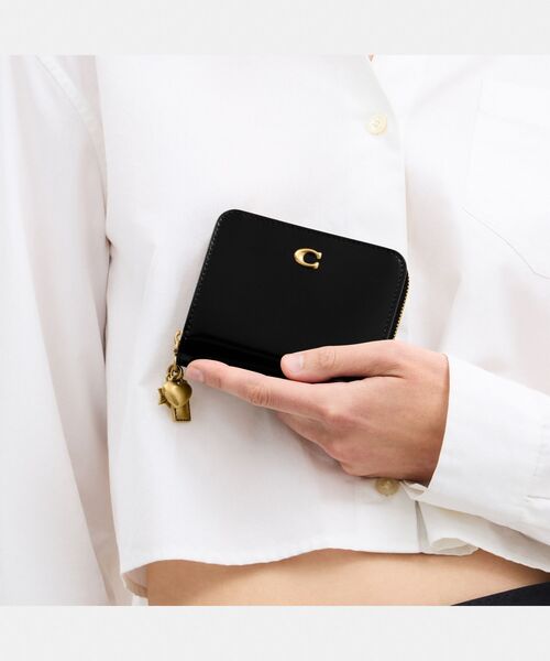 COACH(コーチ)の「エッセンシャル ビルフォールド ウォレット・チャーム(財布・レディース・ブラック系その他・ONE)」の10枚目の写真