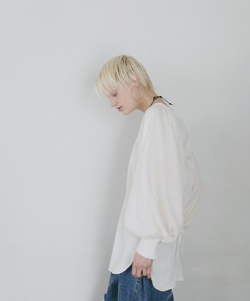 AMERICAN RAG CIE(アメリカンラグシー)の「【AMERICAN RAG CIE】バックオープンブラウス(WOMEN)(シャツ/ブラウス・レディース・ブラック/オフホワイト・FREE)」の22枚目の写真
