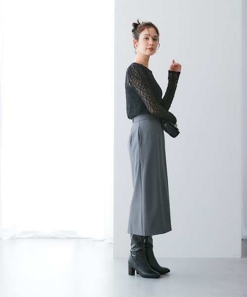 7days Life Styling(セブンデイズライフスタイリング)の「落ち感ドレープ素材ウエスト金ボタンラップ風タイトスカート(タテヨコストレッチ・しわになりにくい・速乾・UVカット)<大きいサイズ有>(スカート・レディース・グレー/ブラック・M/L/LL/3L)」の6枚目の写真