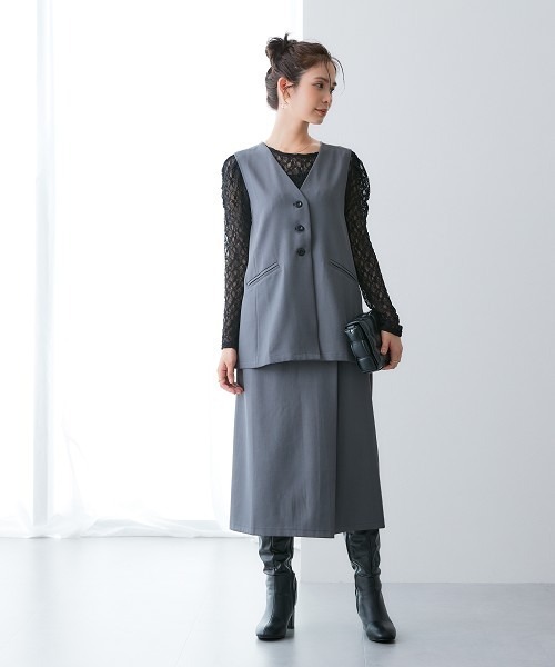 7days Life Styling(セブンデイズライフスタイリング)の「落ち感ドレープ素材ウエスト金ボタンラップ風タイトスカート(タテヨコストレッチ・しわになりにくい・速乾・UVカット)<大きいサイズ有>(スカート・レディース・グレー/ブラック・M/L/LL/3L)」の7枚目の写真