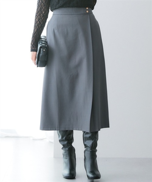 7days Life Styling(セブンデイズライフスタイリング)の「落ち感ドレープ素材ウエスト金ボタンラップ風タイトスカート(タテヨコストレッチ・しわになりにくい・速乾・UVカット)<大きいサイズ有>(スカート・レディース・グレー/ブラック・M/L/LL/3L)」の16枚目の写真