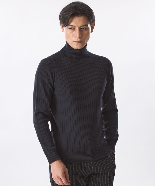 EPOCA UOMO(エポカウォモ)の「ホールガーメントタートルネックニット(ニット/セーター・メンズ・オフホワイト/グレー/ダークネイビー/パープル系その他6/グレー系その他2・46/48)」の4枚目の写真