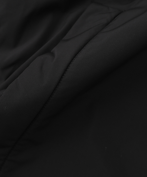 Pyrenex（ピレネックス）の「【PYRENEX / ピレネックス】SPARK / スパーク / HMY025（ダウンジャケット/コート・メンズ・カーキ/ブラック・LARGE/MEDIUM）」の4枚目の写真