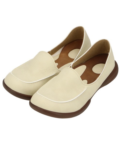 Re:getA(リゲッタ)の「Re:getA リゲッタ R-302 ドライビングローファー(ローファー・レディース・シャンパン/ブラウン/キャメル/レッド系その他/ブラック/アイボリー・22cm/23cm/25cm/24cm)」の2枚目の写真