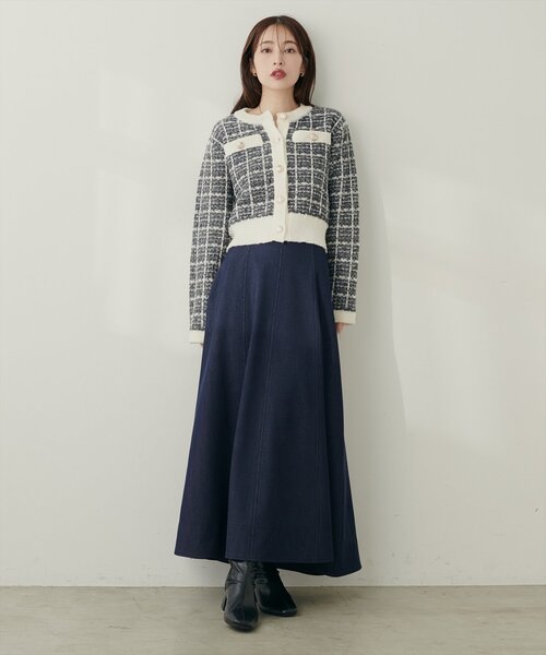 natural couture（ナチュラルクチュール）の「ワイド切り替えヘムフレアスカート（スカート・レディース・ネイビー/ブラウン/グレー・FREE）」の14枚目の写真