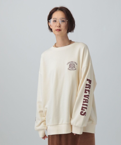 LEPSIM（レプシィム）の「アソートロゴBIG裏毛プルオーバー　603652（スウェット・レディース・オフホワイト/グレー/ネイビー・FREE）」の4枚目の写真