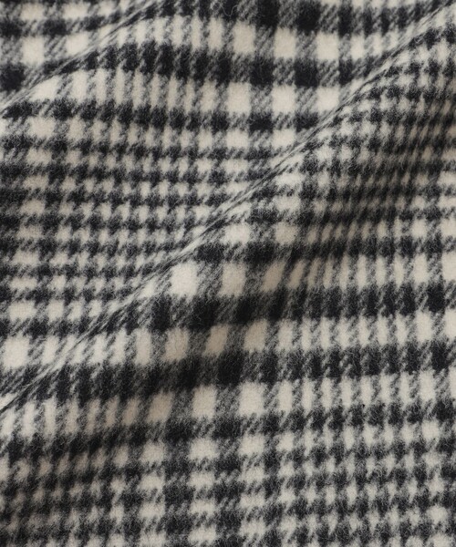 MACKINTOSH LONDON(マッキントッシュ ロンドン)の「【Precious12月号】【ROSLEY/ロズリー】ぺコラムビーバーフーデッドコート(ピーコート・レディース・ネイビー/グレー系その他2・38)」の4枚目の写真