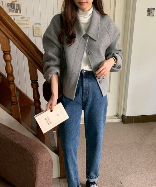 FREE STYLISTS(フリー スタイリスト)の「YUGA_YGMC wool short coat(ステンカラーコート・レディース・ライトグレー/オフホワイト/ブラック/ダークグレー・FREE)」の22枚目の写真